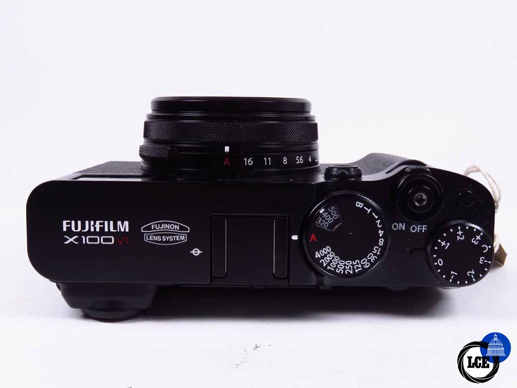 FujiFilm X100VI Black