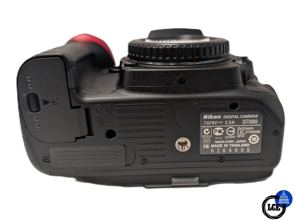 Nikon D7000 Body - Low 4370 Shutter Count 