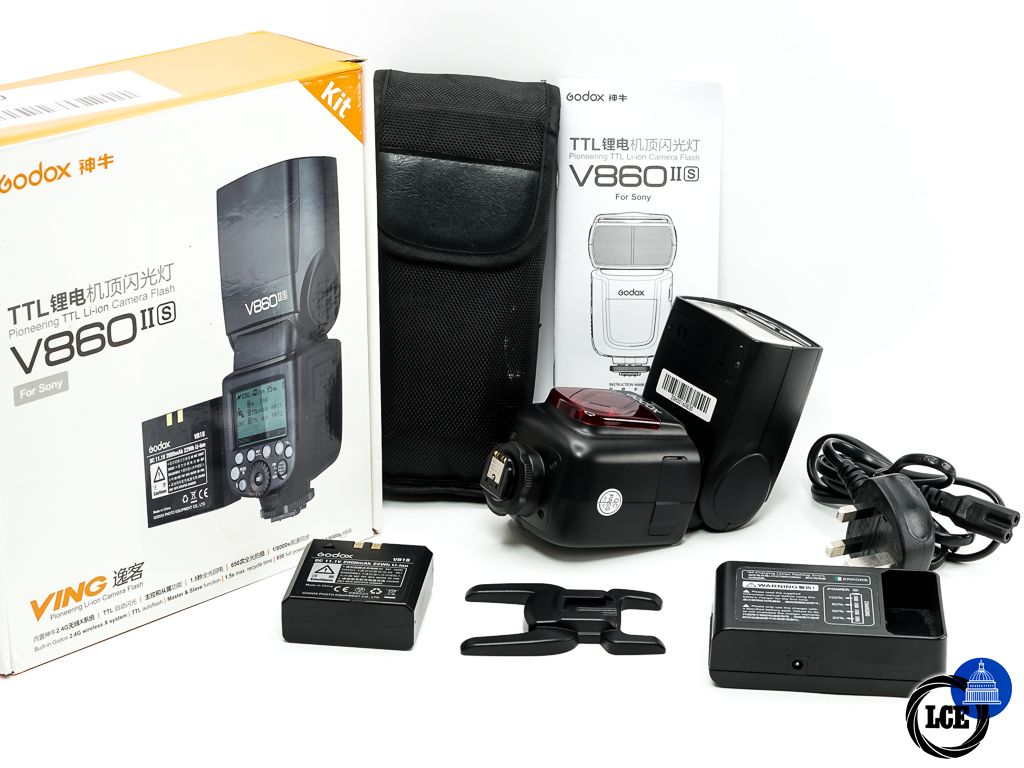 Godox V860 II * BOXED *