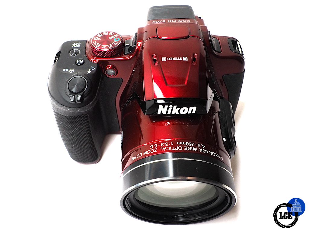 Nikon B500