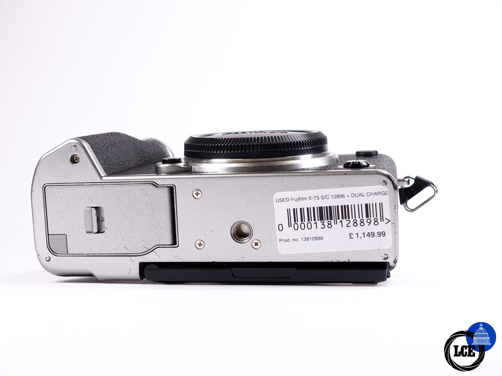FujiFilm X-T5 Silver bundle 