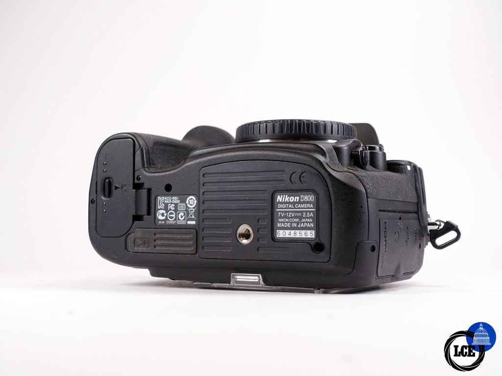 Nikon D800 *Please read 