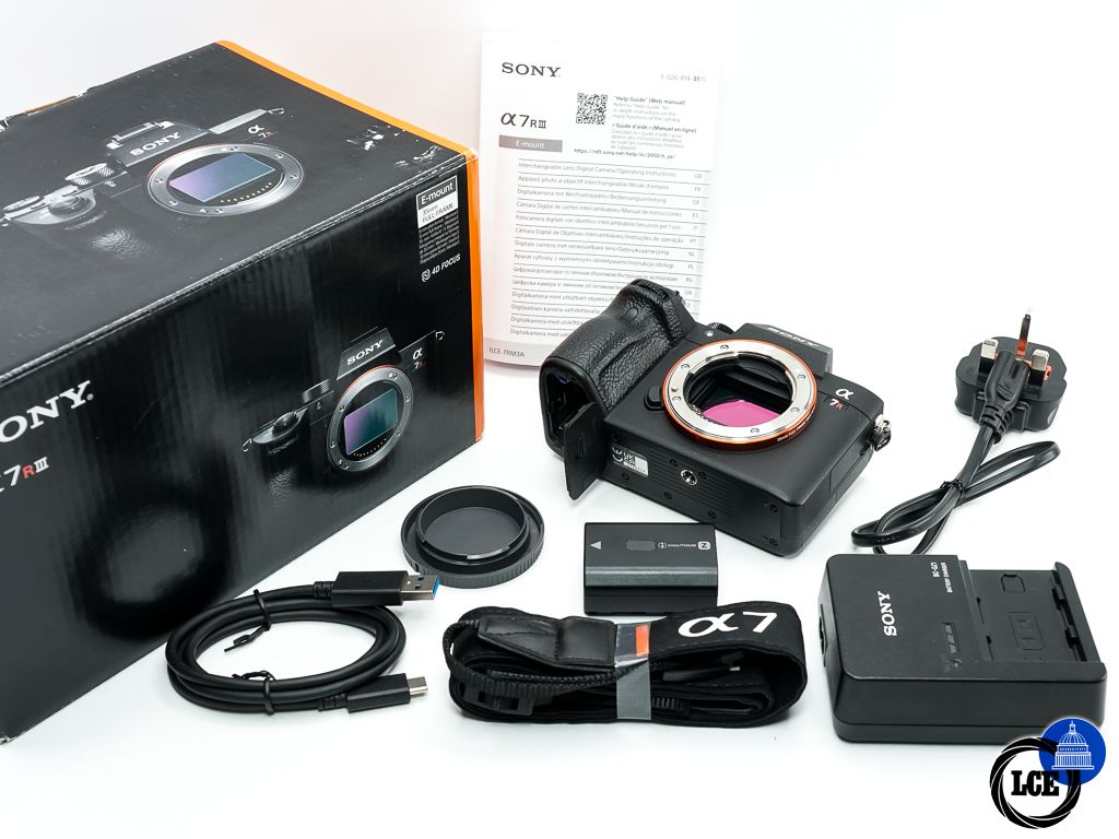 Sony A7R III Body  ** Low Shutter Count **