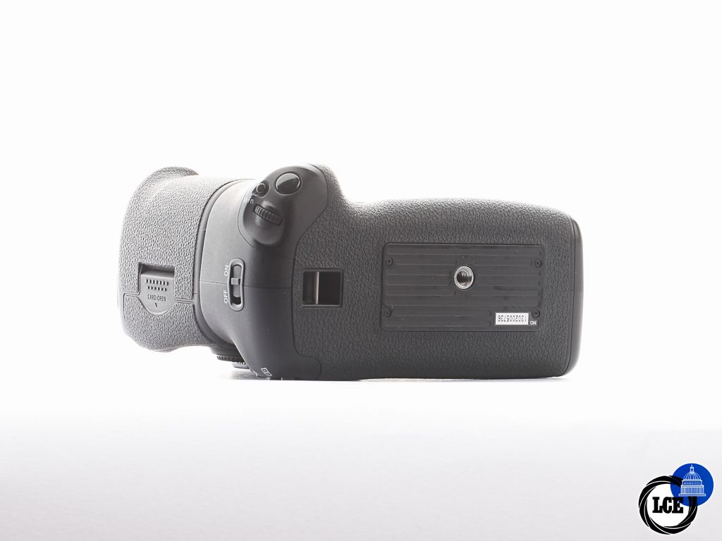 Canon 5D III + BG-E11 Grip [4*] | 10114785