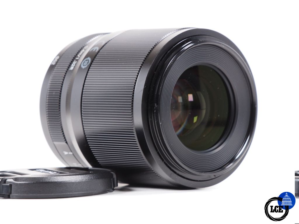 Tokina 33mm F1.4 ATX-M, Fuji X A/F