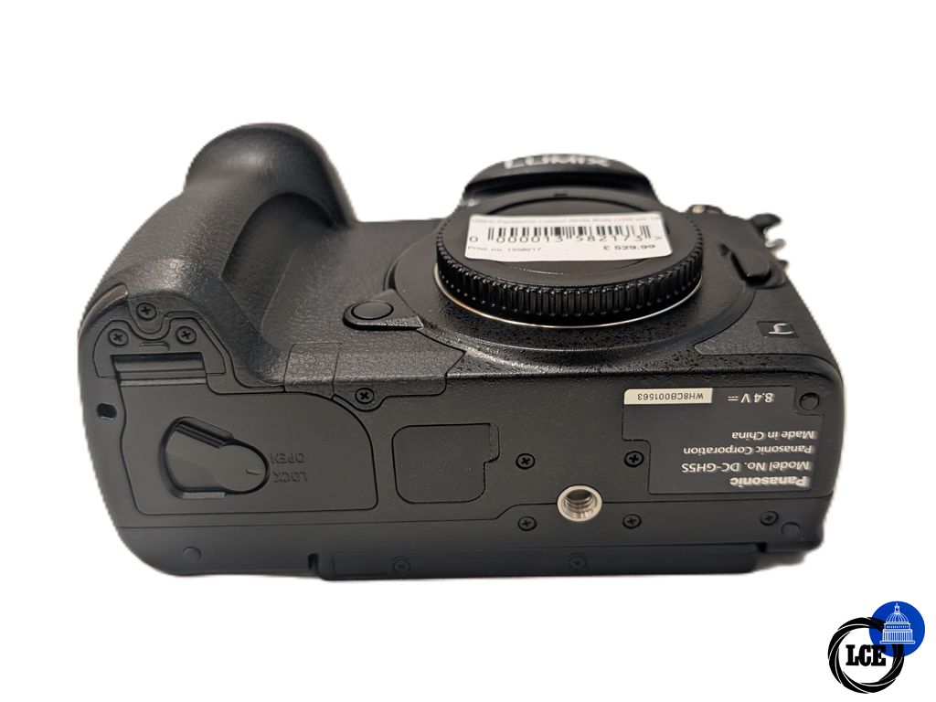 Panasonic Lumix GH5s Body - Low 100 Shutter Count! 