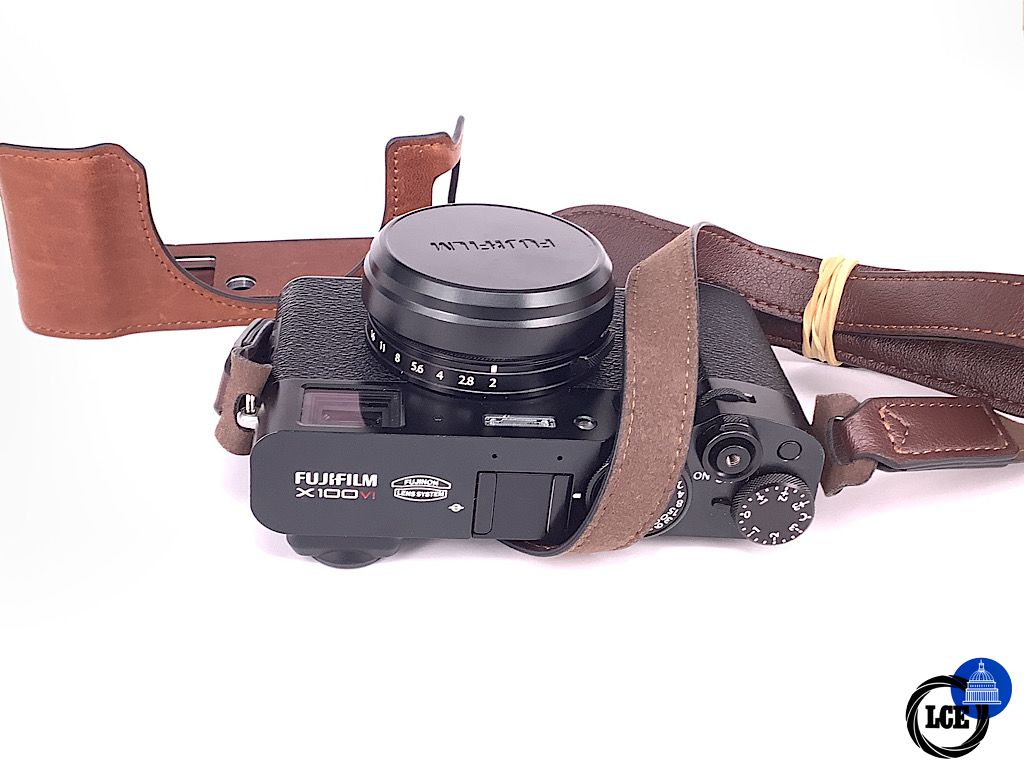 FujiFilm X100VI Black