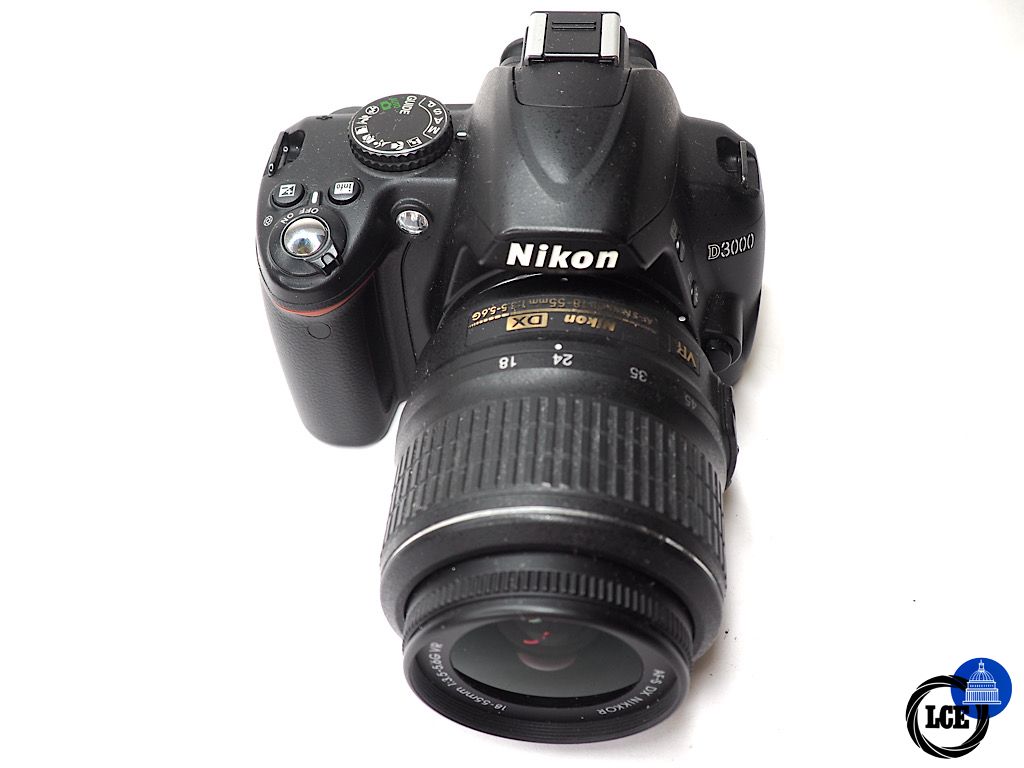 Nikon D3000 + 18-55mm VR