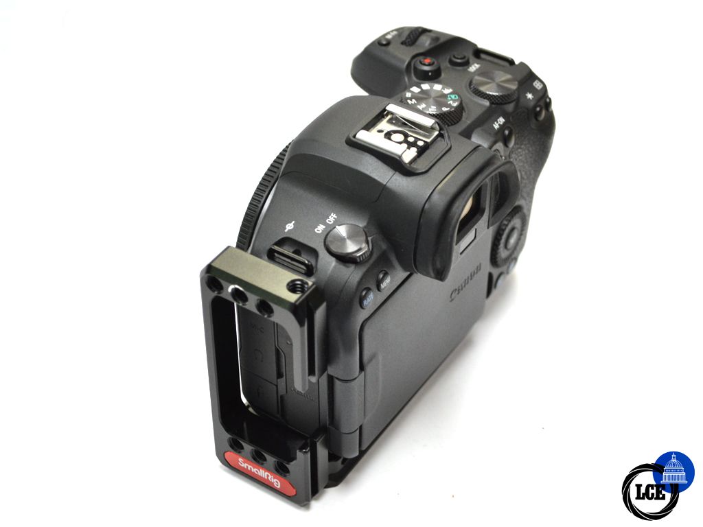 Canon EOS R6 Body *UNDER 8000 ACTUATIONS!*
