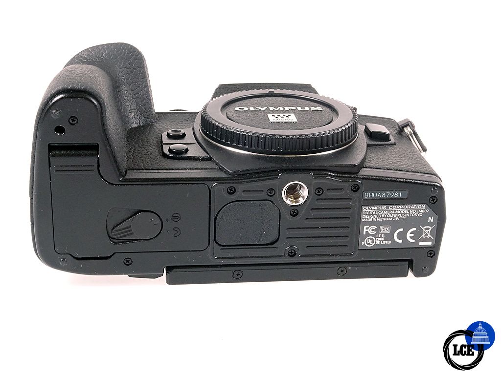 Olympus OM-D E-M1II Body