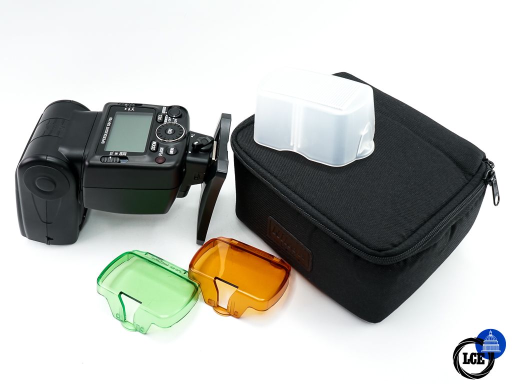 Nikon Speedlight SB-700