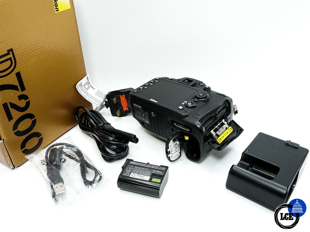 Nikon D7200 Body