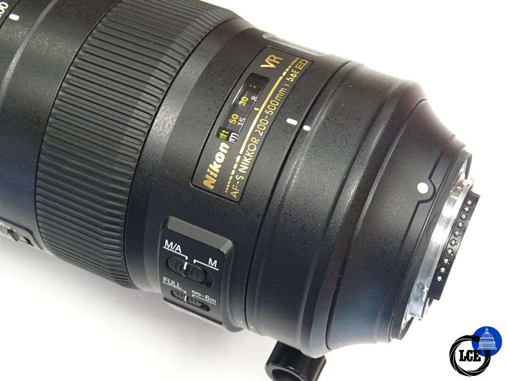 Nikon AF-S 200-500mm f5.6 E  ED