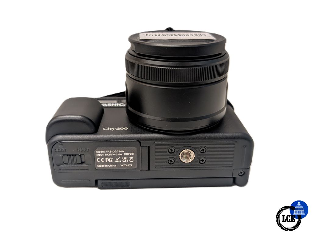 Yashica City 200