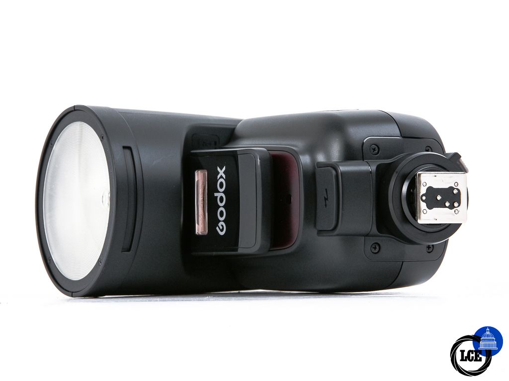 Godox V1 Pro Micro Four Thirds Fit