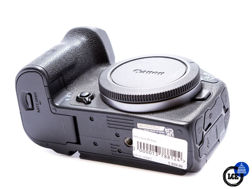 Canon EOS R7 body *Boxed*