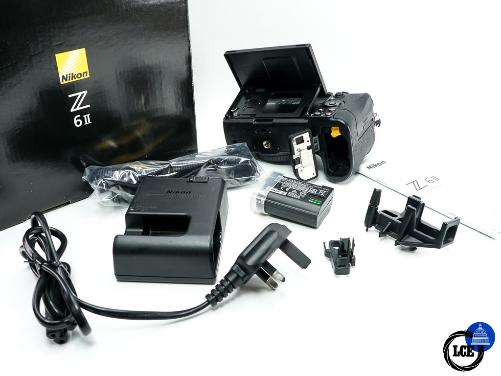 Nikon Z6 II Body * BOXED *