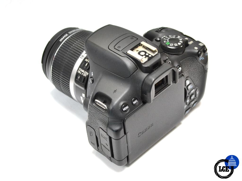 Canon EOS 700D + 18-55mm IS *7827 Actuations*