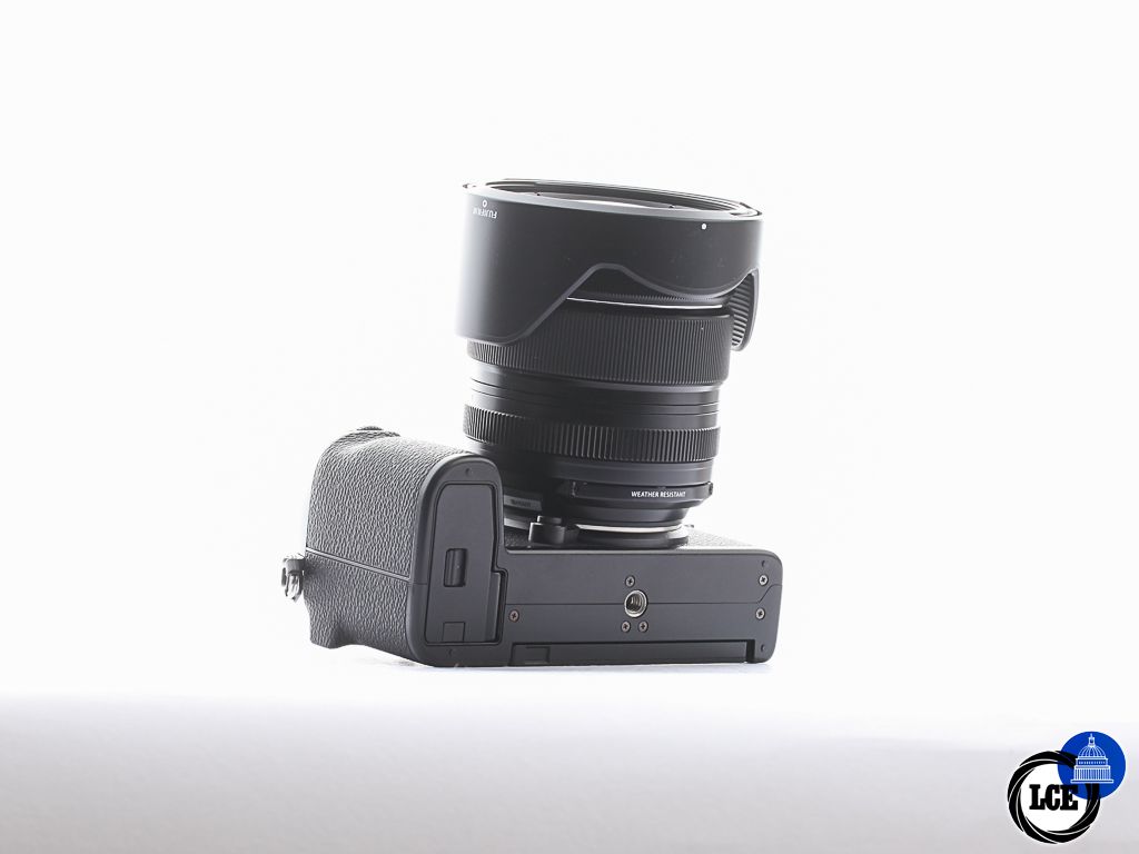 FujiFilm X-S10 + 16-80mm f/4 [4*] | 10115208