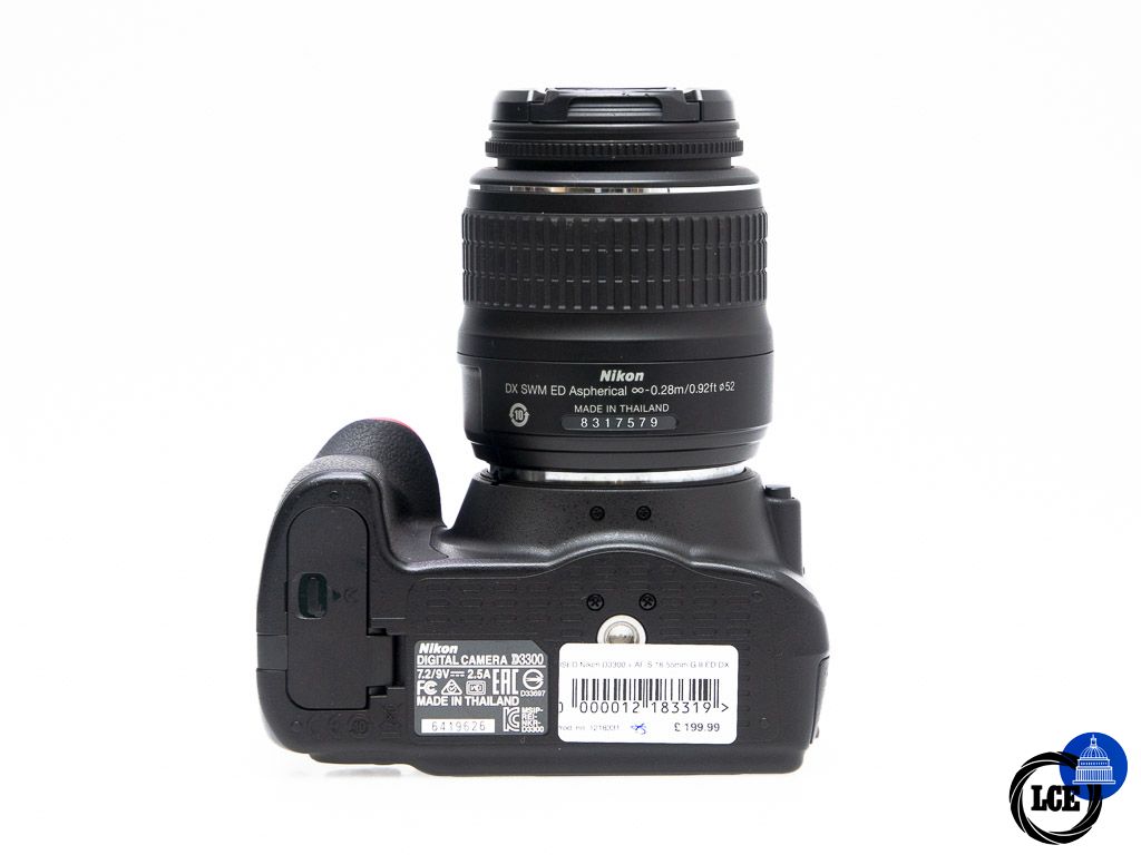 Nikon D3300 + AF-S 18-55mm G II ED DX