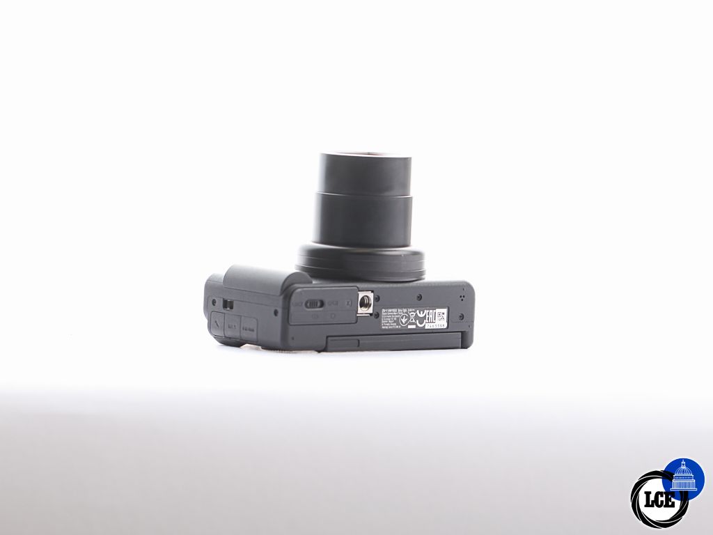 Sony ZV-1 [4*] | 10115267