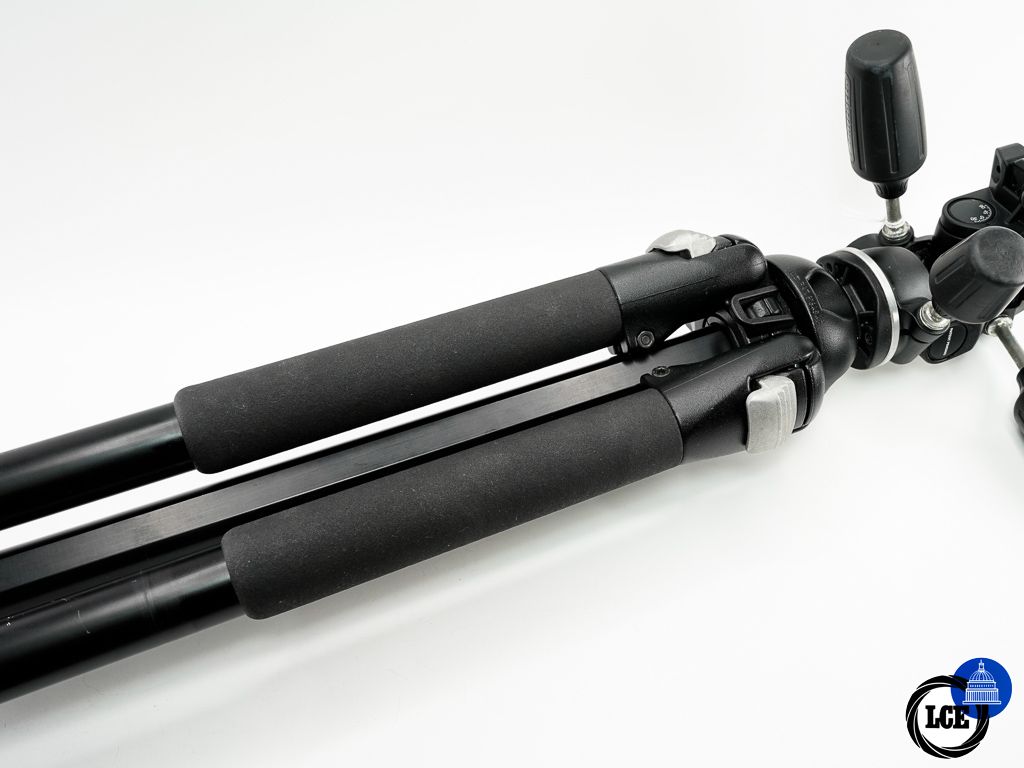 Manfrotto 055PROB + 804RC2