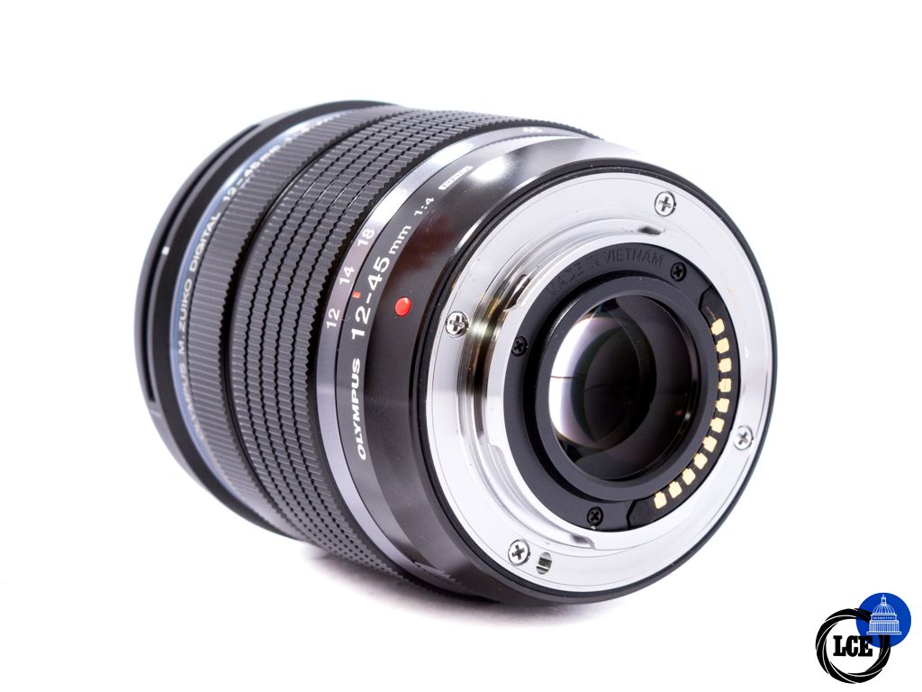 Olympus M.Zuiko 12-45mm f4 Pro 