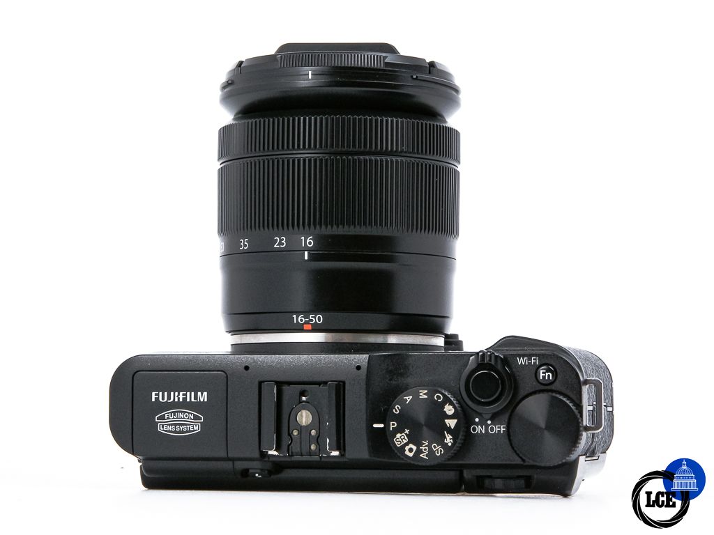 FujiFilm X-M1 + 16-50mm OIS