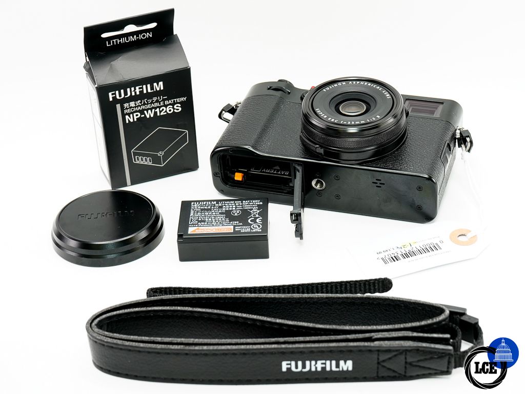 FujiFilm X100V  ** Low Shutter Count **