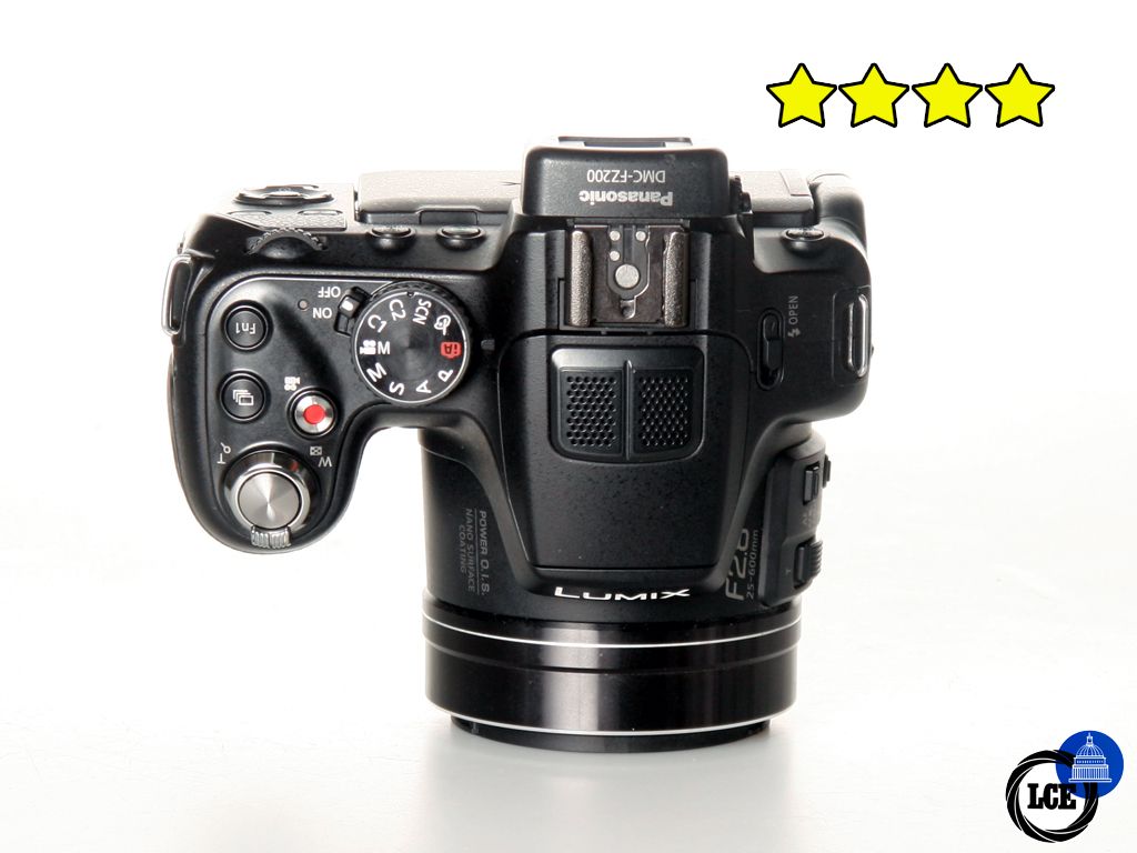 Panasonic Lumix FZ200 (BOXED)