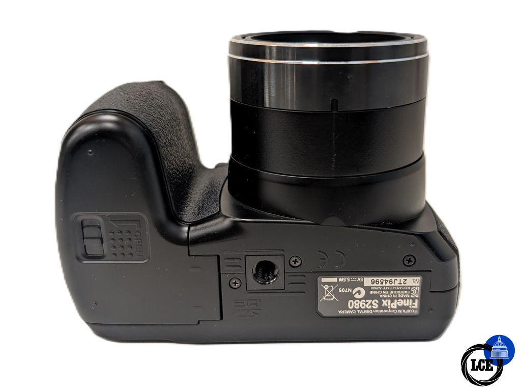 FujiFilm Finepix S2980 