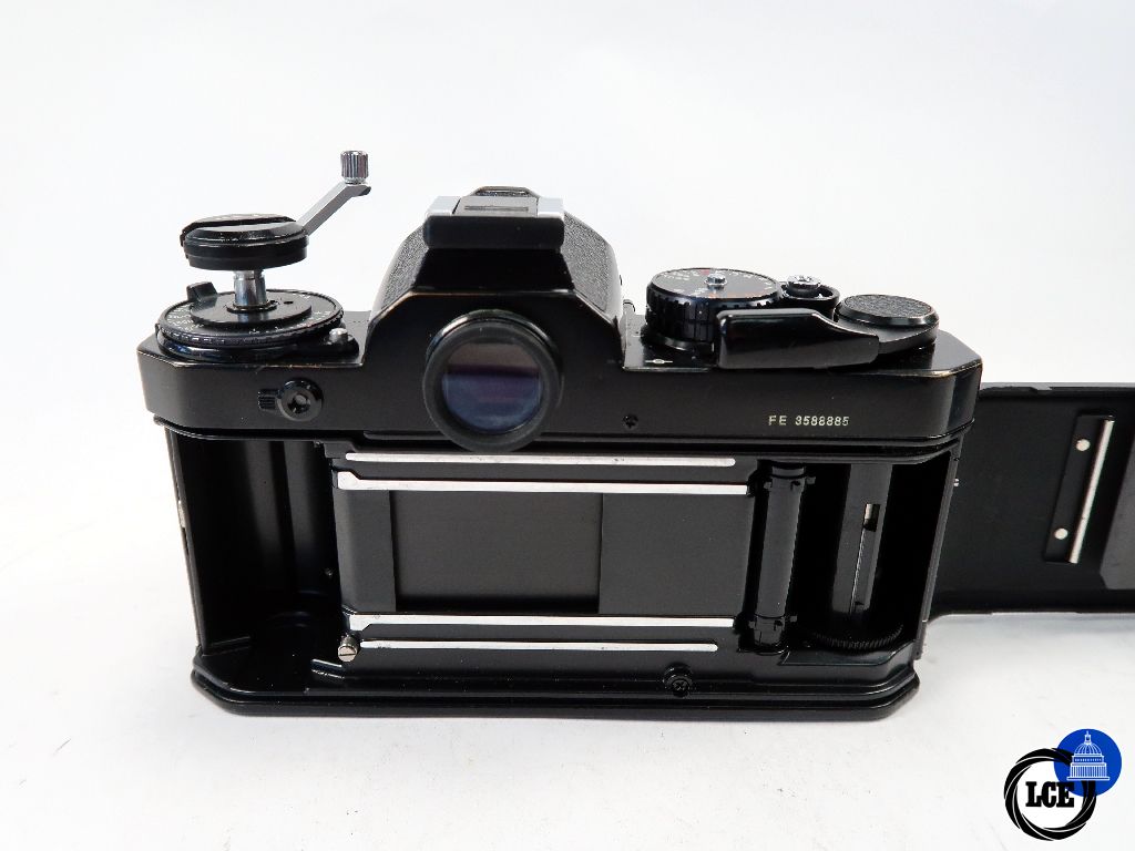 Nikon FE + 50mm f1.8 Ai