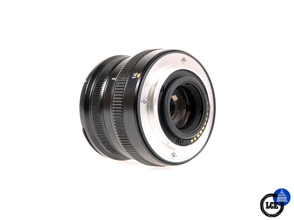 FujiFilm XF 16mm f2.8 R WR