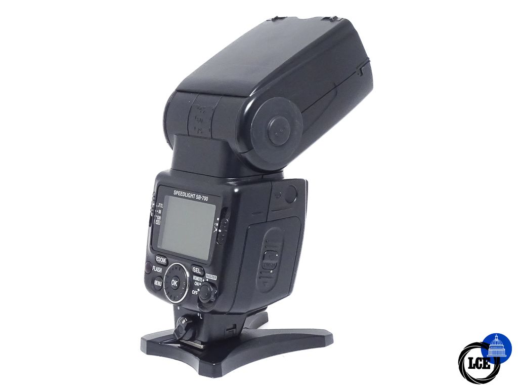 Nikon Speedlight SB-700