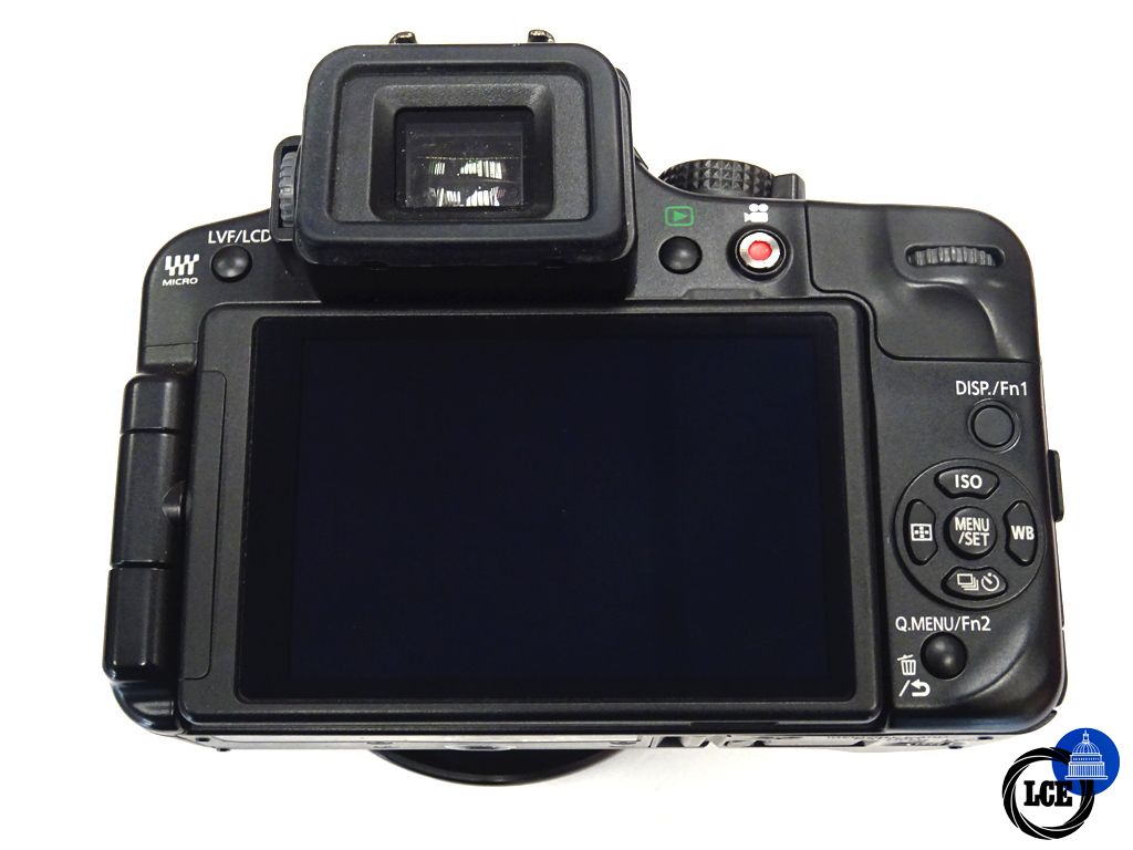 Panasonic G3 + 14-42mm 3.5-5.6