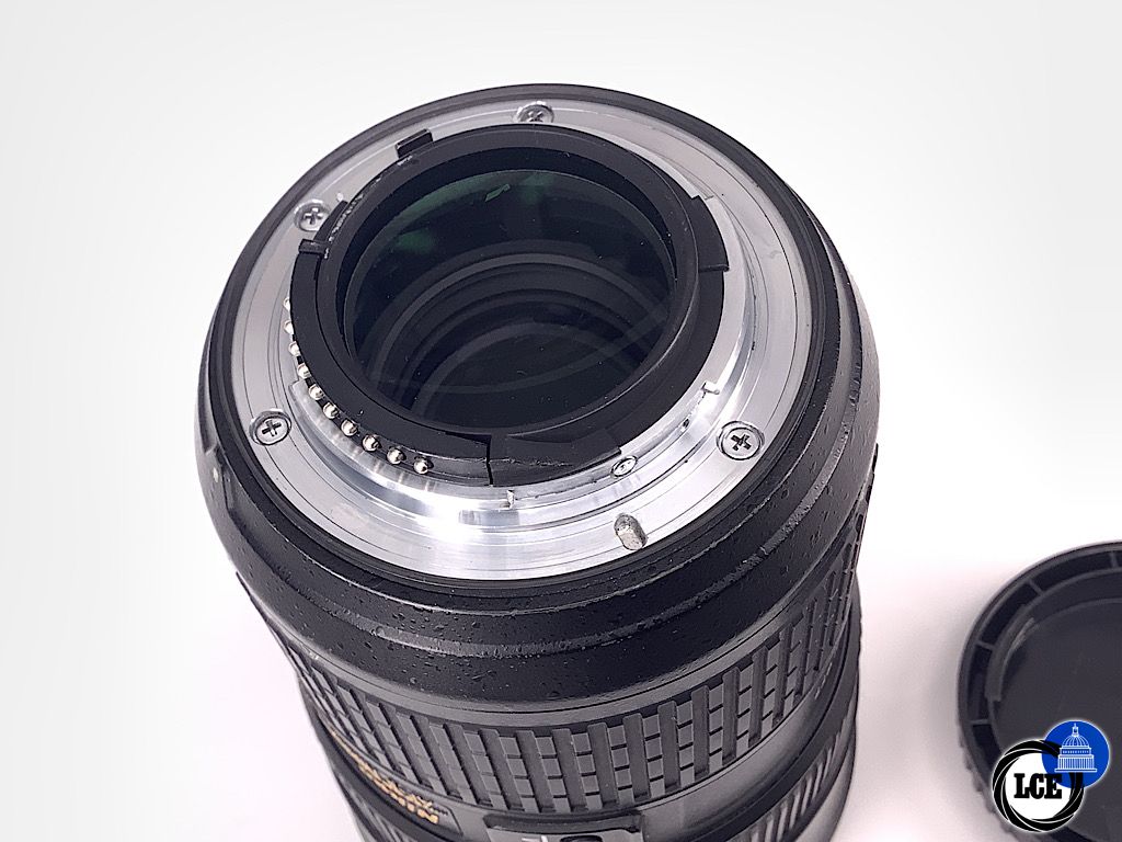 Nikon AF-S 24-70mm f2.8G ED (none VR)