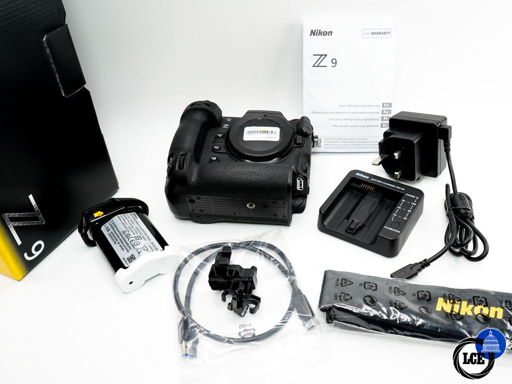 Nikon Z9 Body * MINT, BOXED & LOW SHUTTER COUNT *