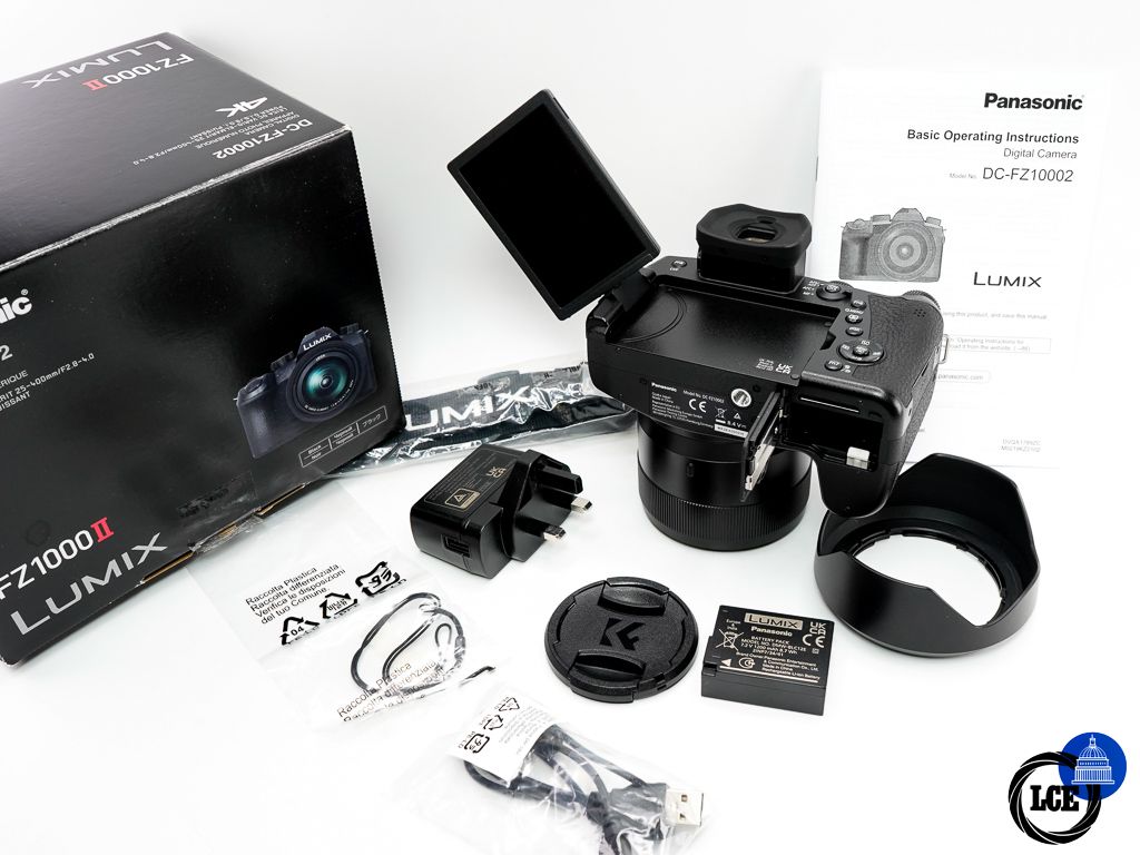 Panasonic FZ1000II * BOXED *