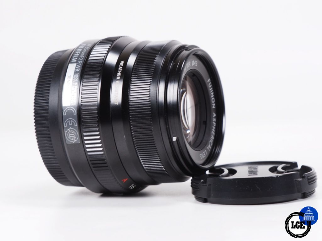FujiFilm 35mm F2 WR