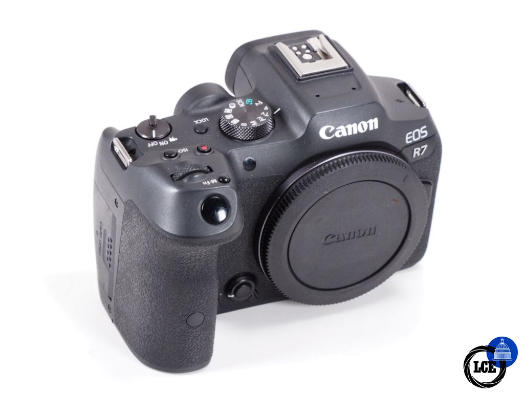 Canon R7 Body