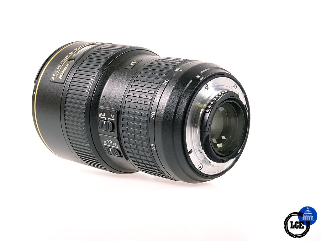 Nikon AF-S 16-35mm f4 VR