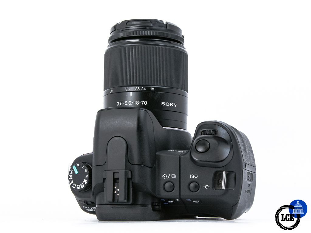 Sony A200 + 18-70mm 