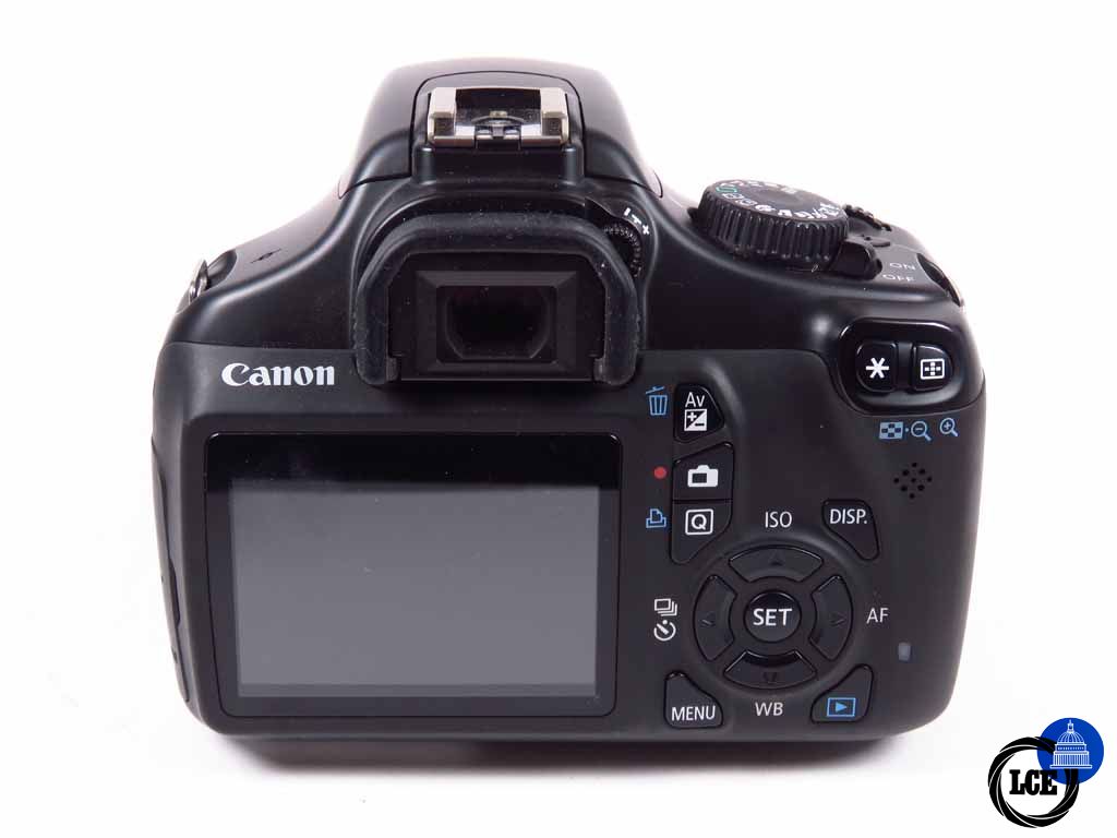 Canon EOS 1100D + 18-55mm 