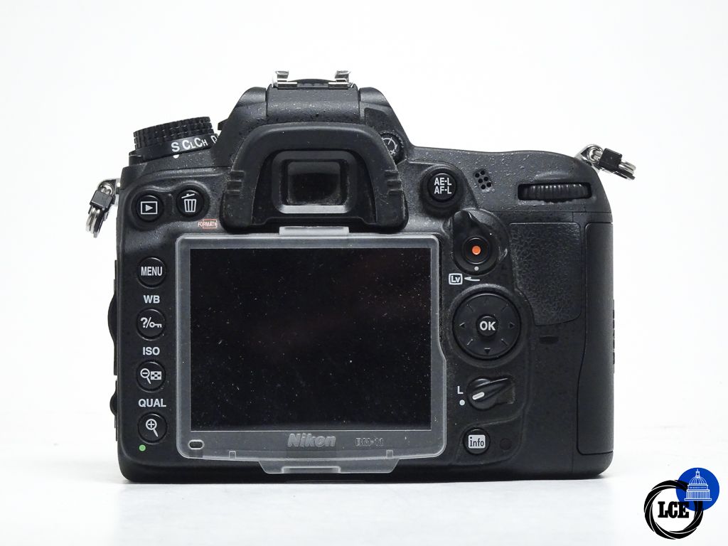 Nikon D7000 body