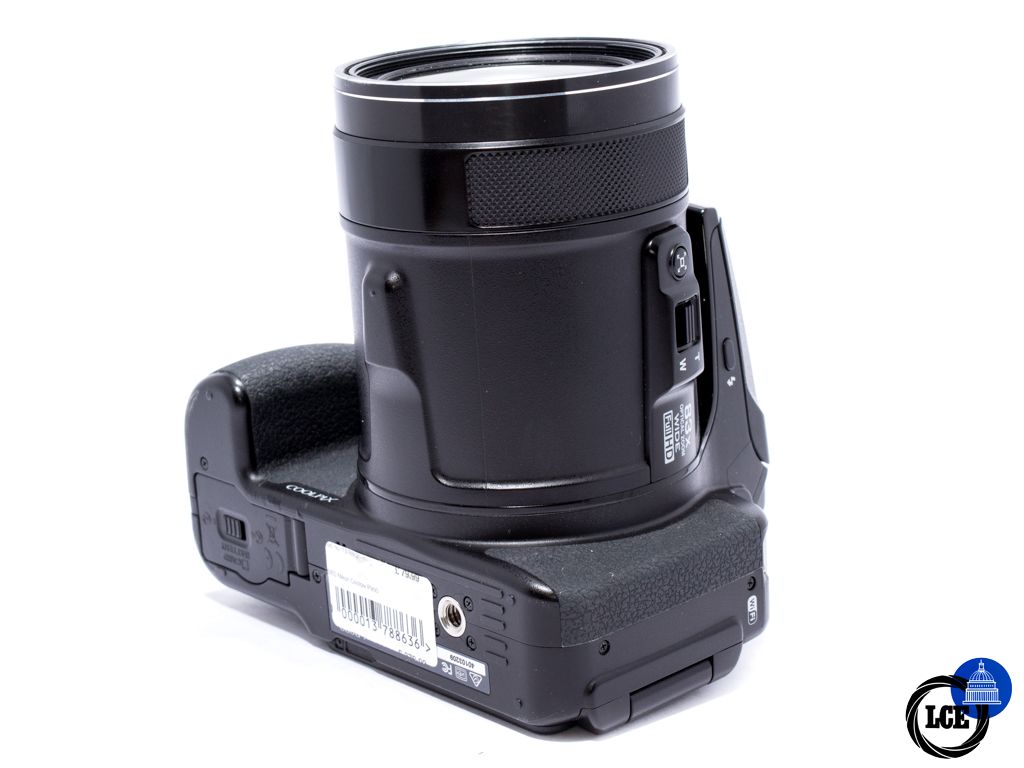 Nikon Coolpix P900 