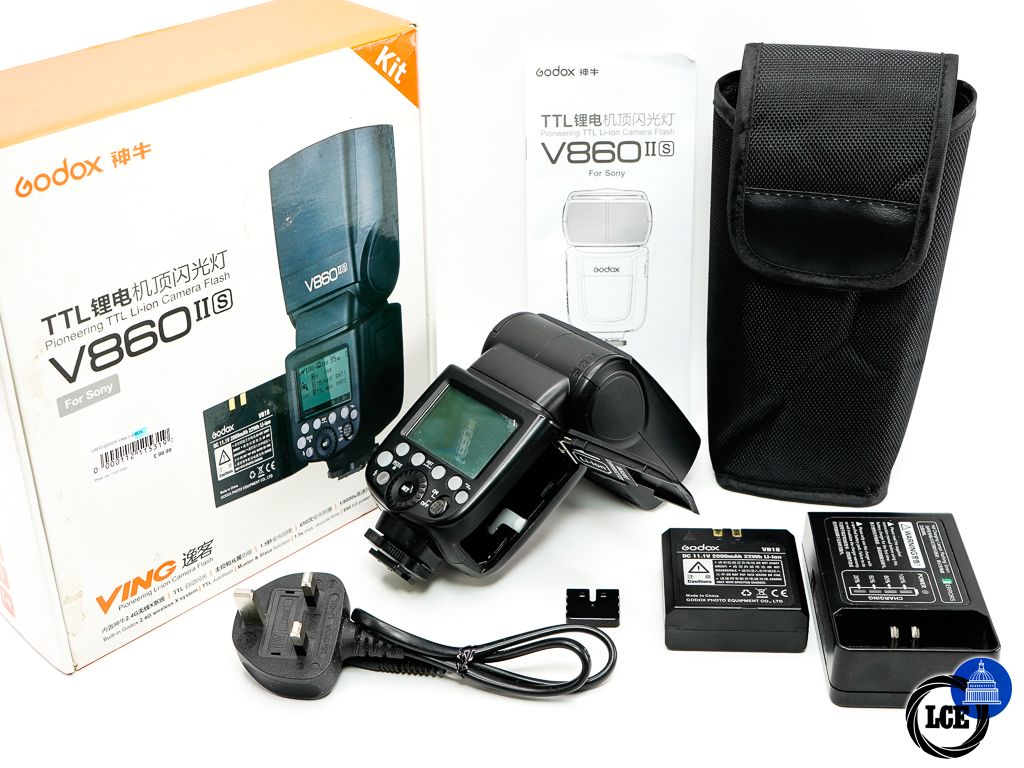 Godox V860II - Flash with rechargeable battery