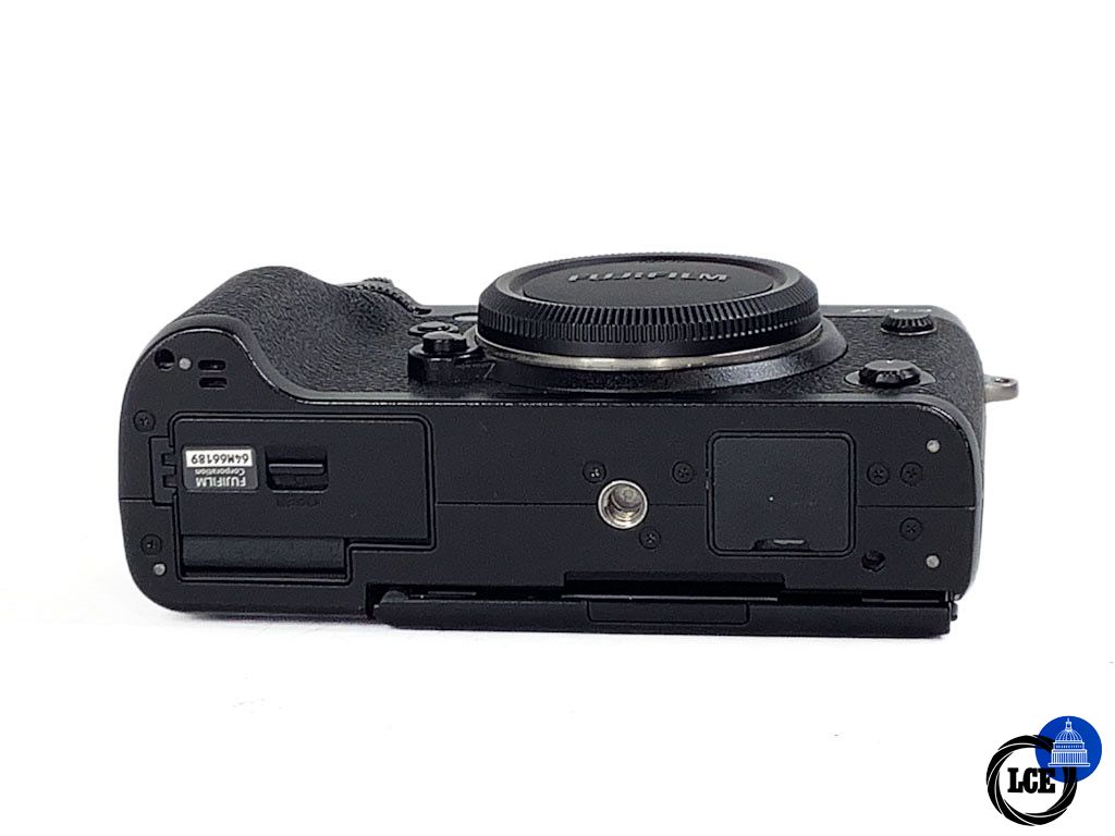 FujiFilm X-T2 body