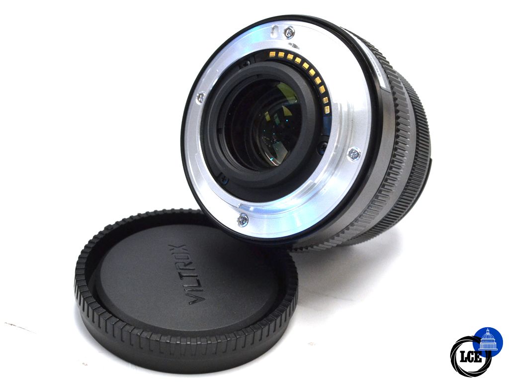 FujiFilm 35mm F2 WR
