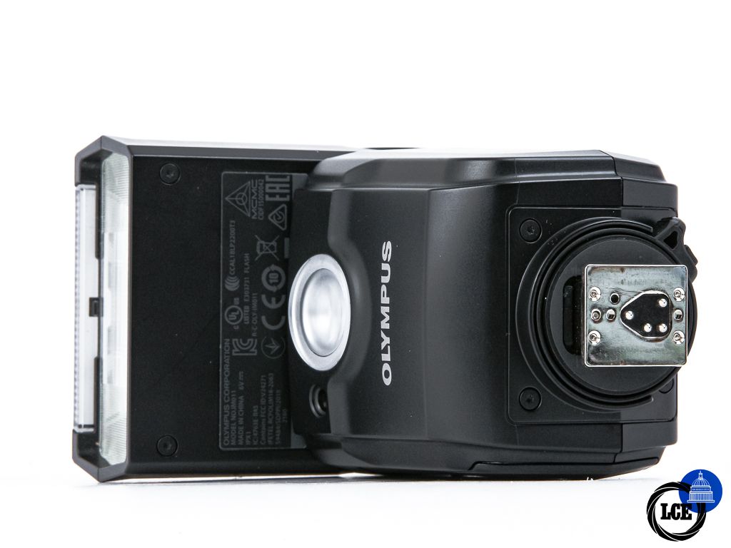 Olympus FL-700WR