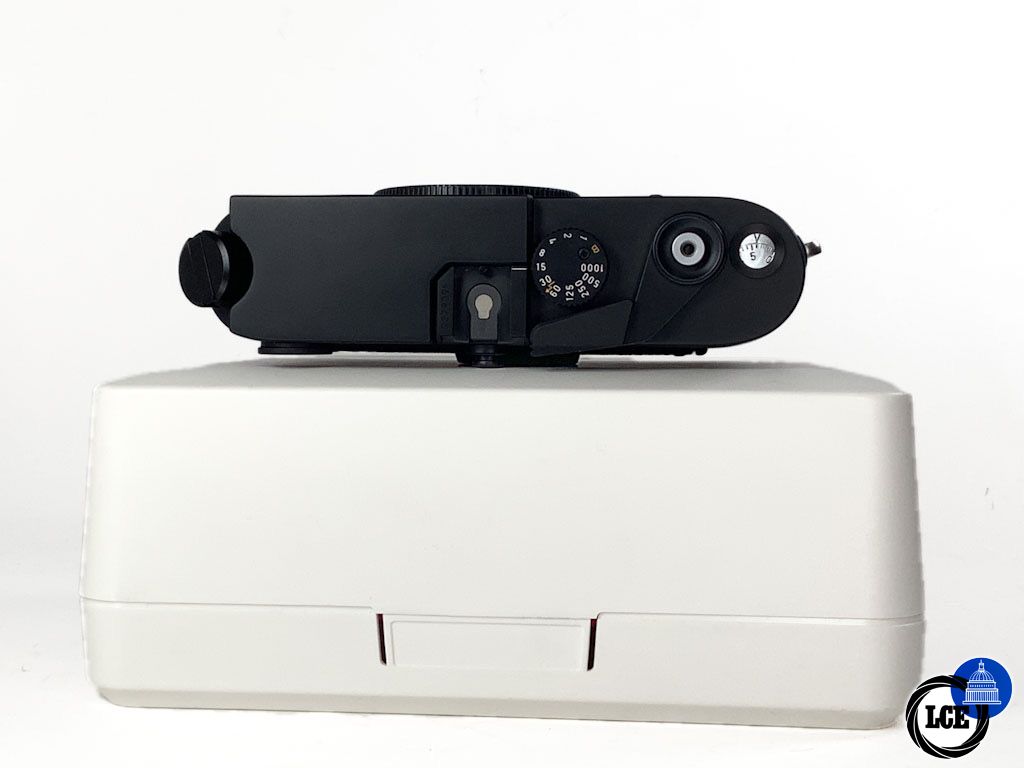 Leica M6 ‘Schwz’ Black Body NON TTL
